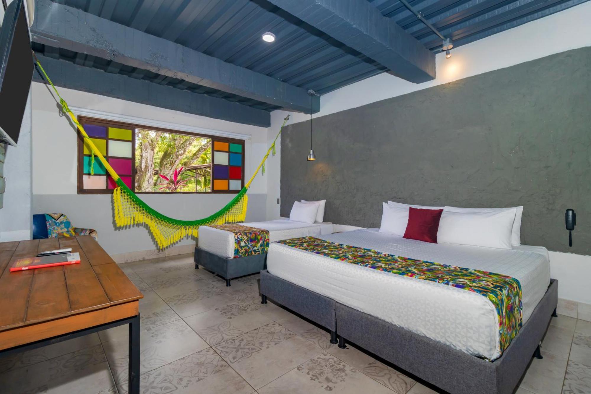 Nq Hotel Orinoquia Granja Campo Alegre Екстер'єр фото
