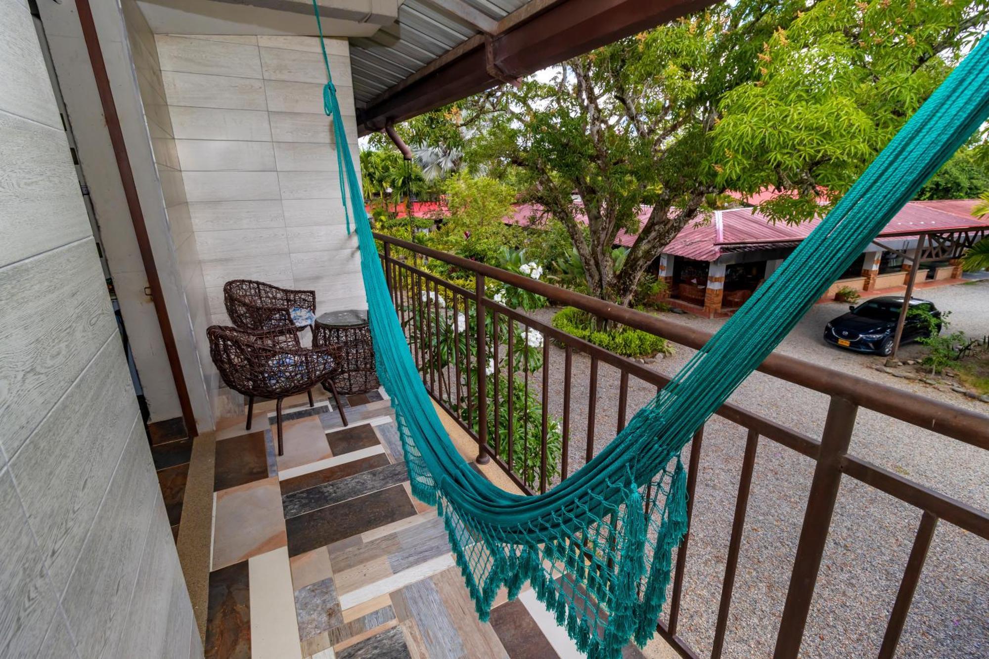 Nq Hotel Orinoquia Granja Campo Alegre Екстер'єр фото