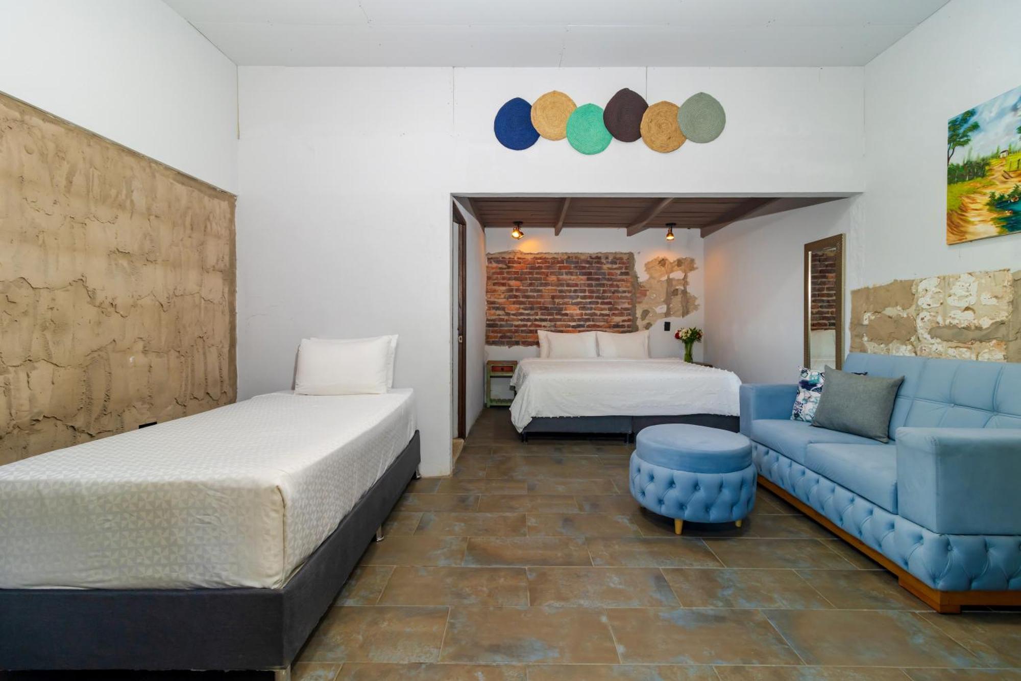 Nq Hotel Orinoquia Granja Campo Alegre Екстер'єр фото